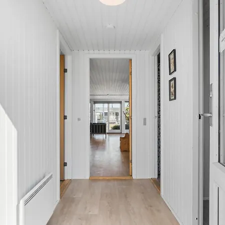 Casa de Férias In Brenderup Fyn With Wifi Vedelshave